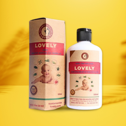 NƯỚC TẮM THẢO DƯỢC LOVELY DÀNH CHO TRẺ SƠ SINH 0 - 3 TUỔI 500ML