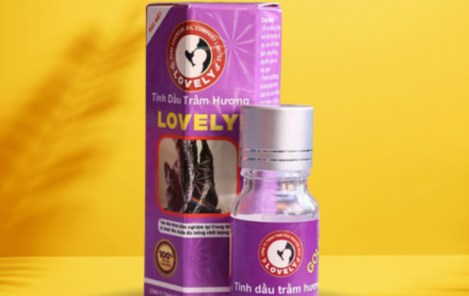 TINH DẦU TRẦM HƯƠNG LOVELY (10ML)